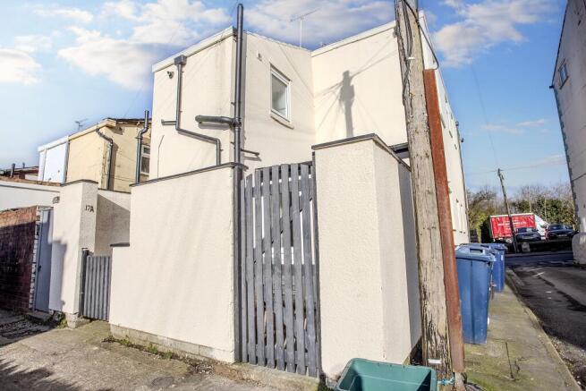 17 and 17a Albert Terrace, Higher Walton, Preston, PR5 4DT