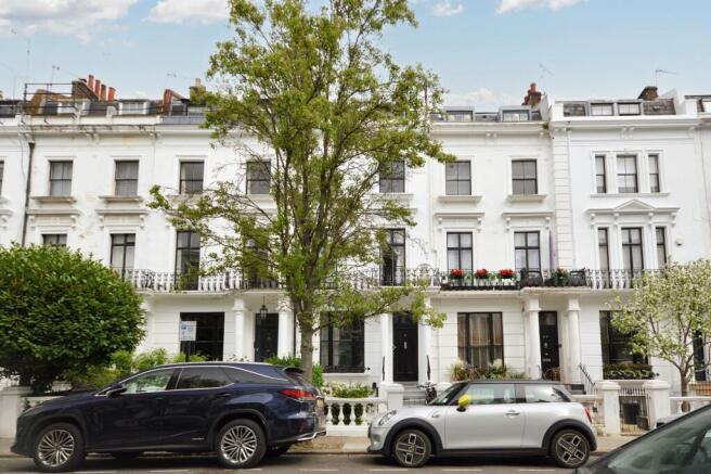 Flat D, 58 Hereford Road, Bayswater, London W2 5AJ
