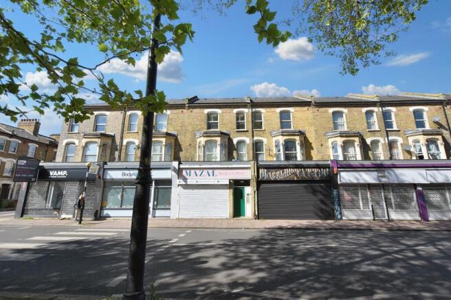 Flat 3, 84 Atlantic Road, Brixton, London, SW9 8PX