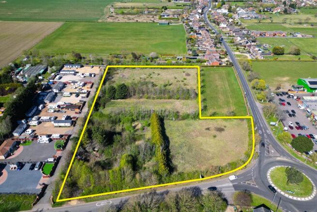 Land at Hitchin Road, Upper Caldecote, Biggleswade, SG18 9BU