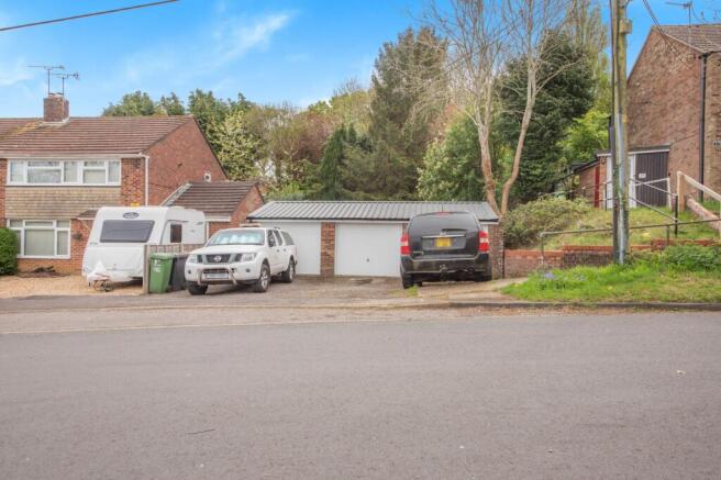 Garages 1-3 Upper New Road (adj house 37) West End, Eastleigh, Southampton SO30 3BD