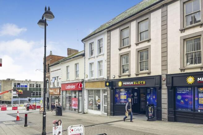 60 Middle Street, Yeovil, Somerset, BA20 1LX
