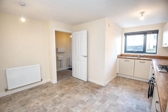 51 Woodfield Way, Doncaster, DN4 8FF