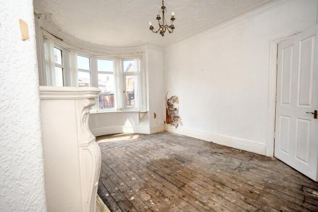 5 Orchard Avenue, Blackpool, FY4 2NX