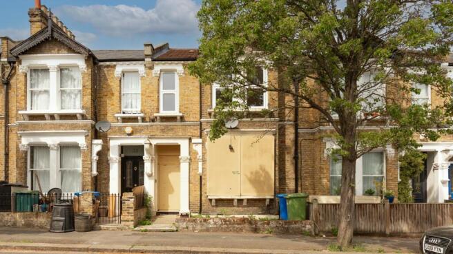 20 Harlescott Road, Nunhead, London, SE15 3BZ
