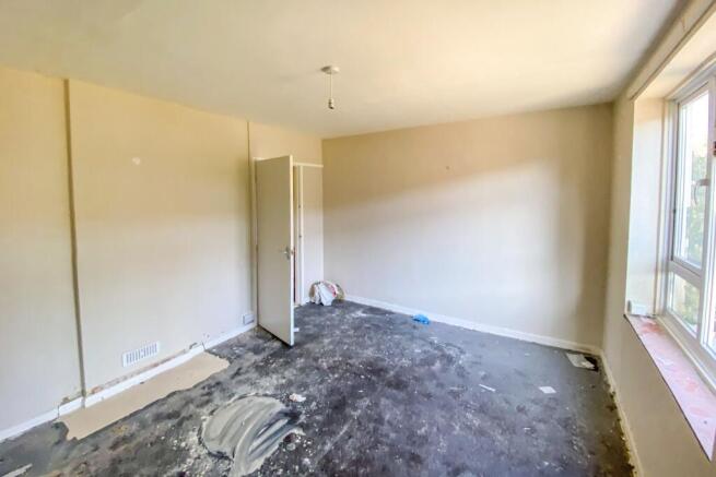 37 Dixon Way, Calne, Wiltshire, SN11 9AN
