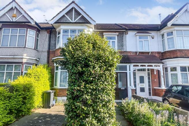 37 Castleview Gardens, Ilford IG1 3QB