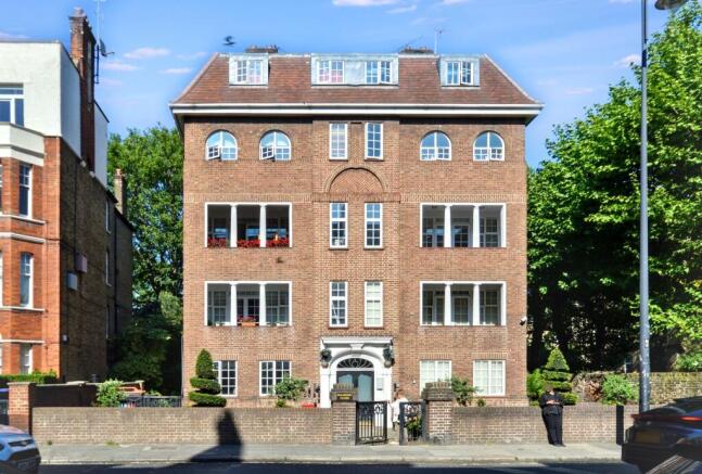 36 Mulberry Close, Beaufort Street, London, SW3 5AB