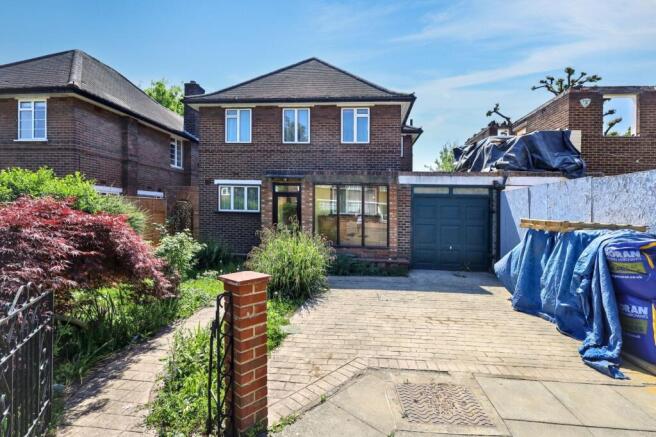 4 East Close, Ealing, London W5 3HE