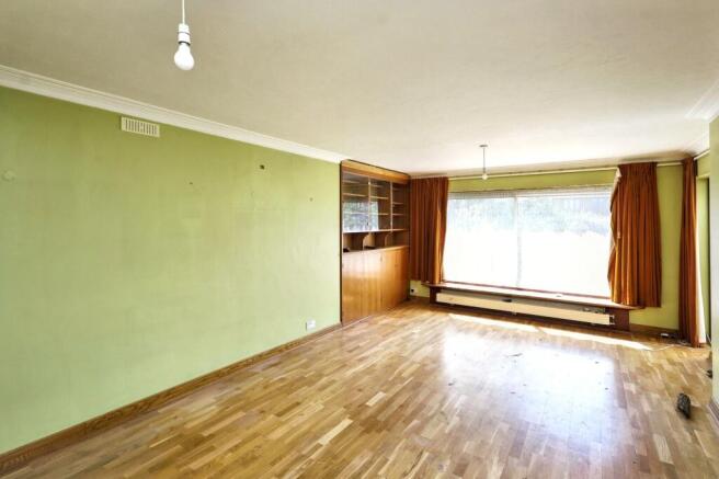 4 East Close, Ealing, London W5 3HE