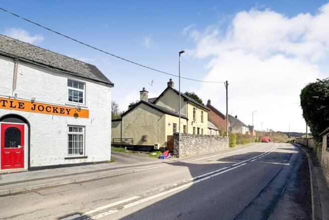 The Little Jockey , Berthon Road, Little Mill, Pontypool, Gwent, NP4 0HL
