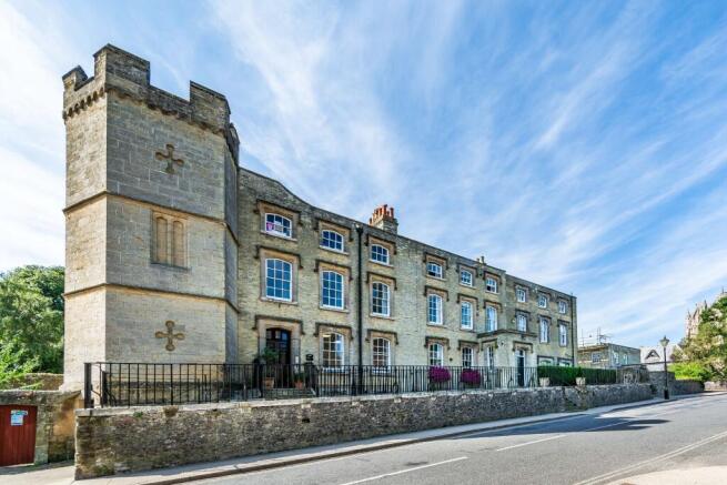 Tower House, London Road, Arundel, West Sussex, BN18 9BH