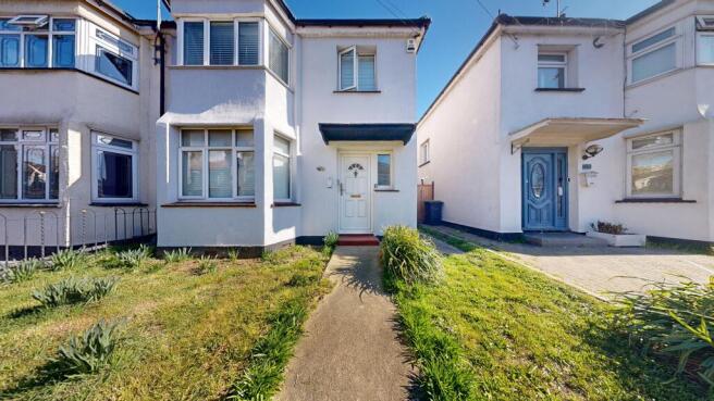128 Westbury Road, Southend-On-Sea, Essex, SS2 4DN