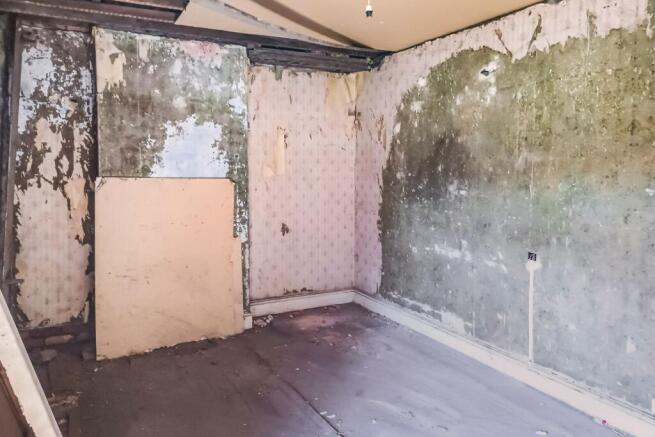 5 Gelli Terrace, Caerphilly, Mid Glamorgan, CF83 4FQ