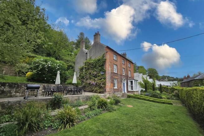 Viaduct House, Lower Lydbrook, Gloucestershire, GL17 9NT