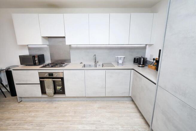 8 Suffield Lodge, Suffield Hill, High Wycombe, Buckinghamshire, HP11 2FR