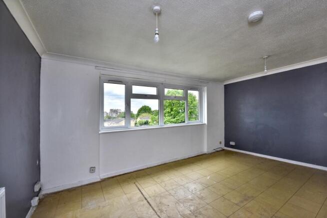 Flat A, 13 Cypress Road, Witham, Essex, CM8 2SR
