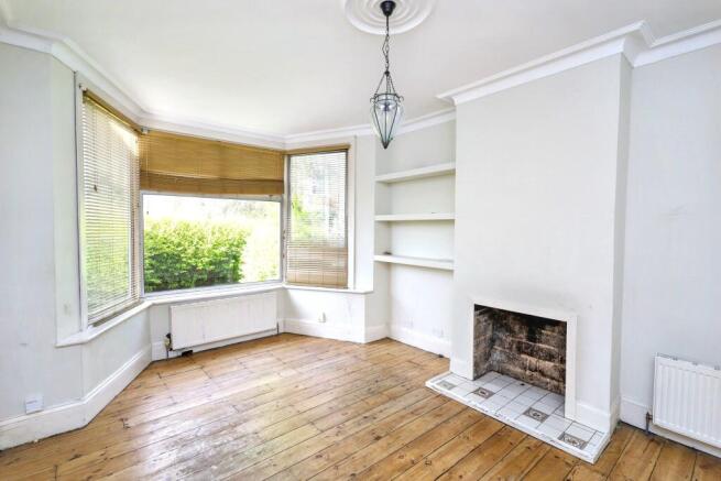 40a Cleveland Park Crescent, Walthamstow, London, E17 7BT