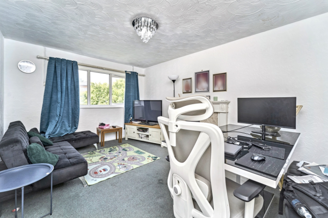2 Whitehall Court, Wall Well Lane, Halesowen, Dudley, West Midlands B63 4RY