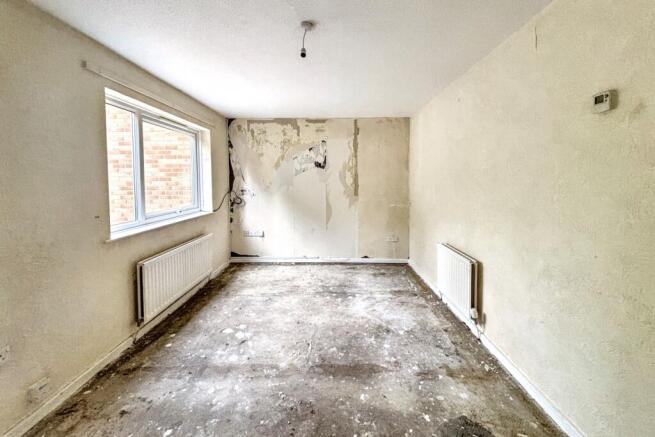 47 Shelley Grove, Bradford, West Yorkshire, BD8 0JZ