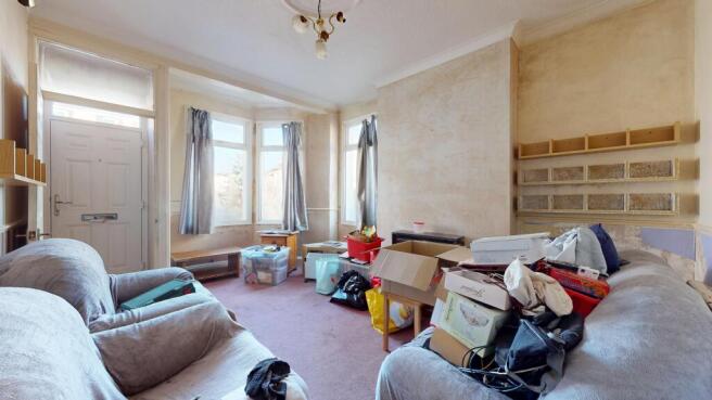 194 Hainault Avenue, Westcliff-on-Sea, SS0 9EX