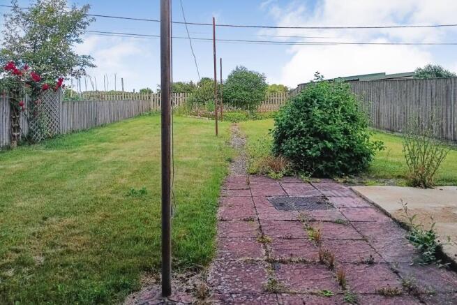 4 Hatfields, Marden, Devizes, Wiltshire, SN10 3RL