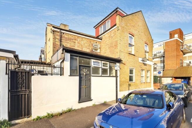Lower Ground Floor Flat, 52 Capworth Street, Leyton, London E10 7HA