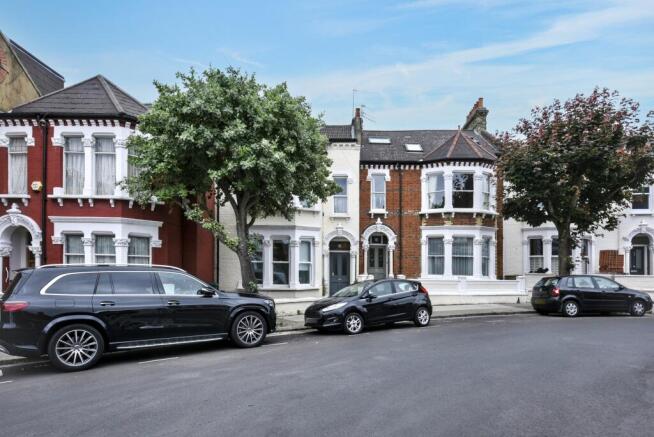 First Floor Flat,  89 Taybridge Road, Battersea, London SW11 5PX