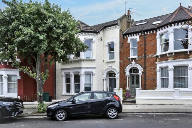 First Floor Flat,  89 Taybridge Road, Battersea, London SW11 5PX