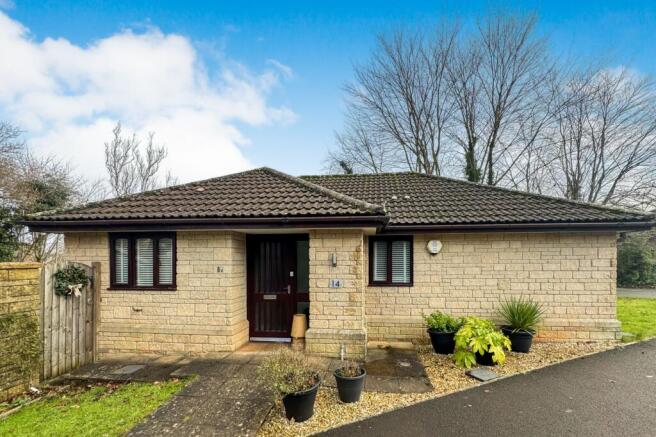 14 Oliver Brooks Road, Midsomer Norton, Radstock BA3 2LA