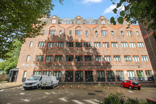 Flat 33, William Shipley House, Knightrider Court, Knightrider Street, Maidstone ME15 6XD