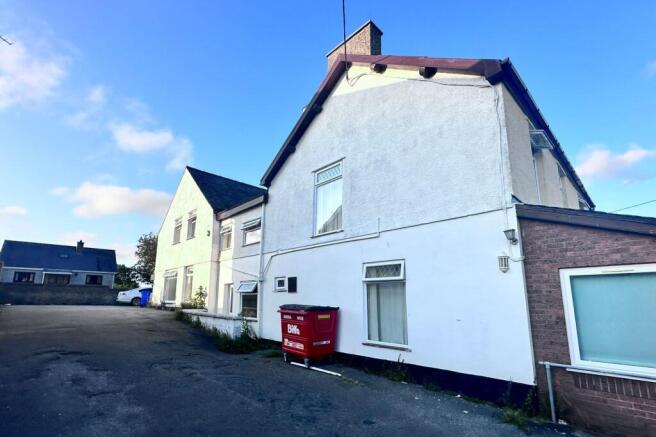 Y Foelas, Station Road, Llanrug, Caernarfon LL55 4BE