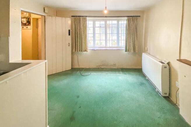 2 George Yard, High Street, Burford, Oxfordshire, OX18 4QN