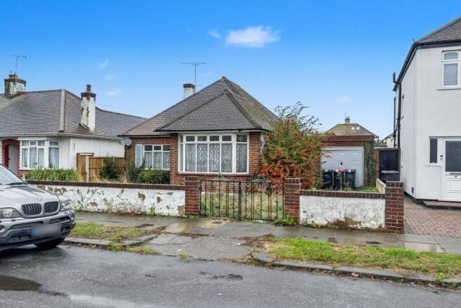 37 Stuart Road, Southend-on-sea, Essex, SS2 5JS