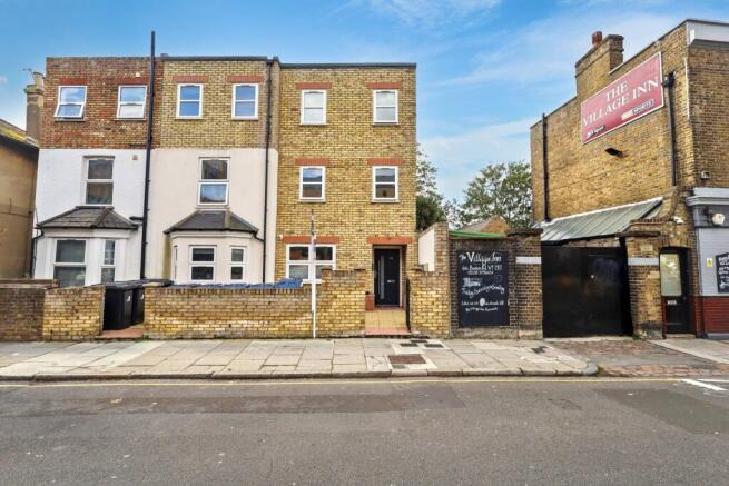 Flat 5, 68 Boston Road, Hanwell, London, W7 2ET