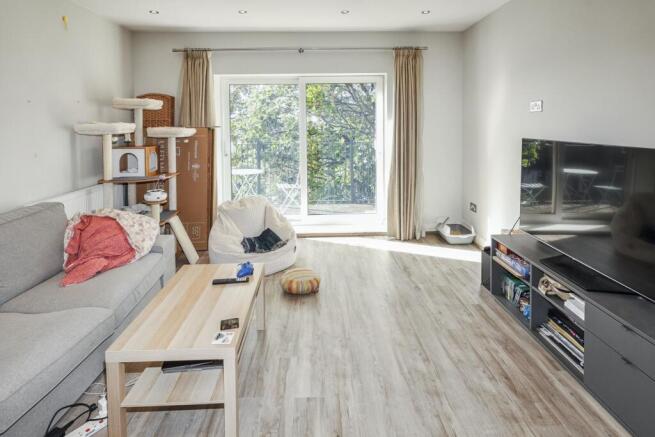 Flat 5, 68 Boston Road, Hanwell, London, W7 2ET