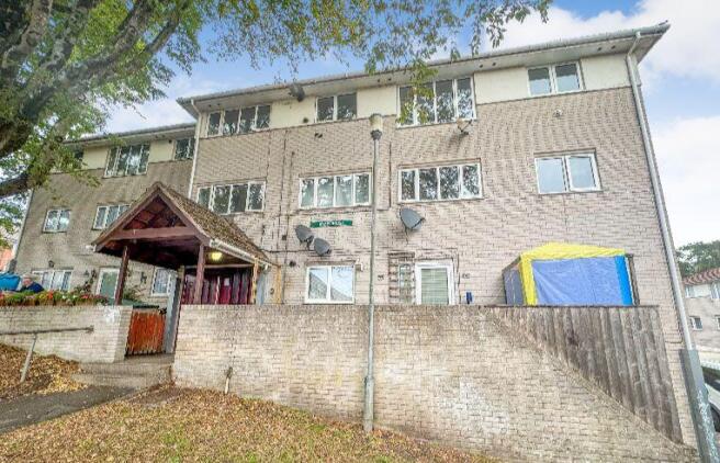 Flat 8, Swan House, Hillmead, Shepton Mallet BA4 5EZ