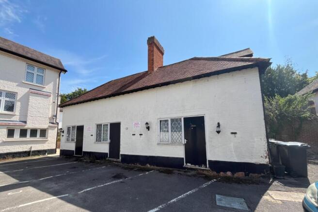 The Old Stables, and Riverside Moorings, Sonning, Berkshire RG4 6UT