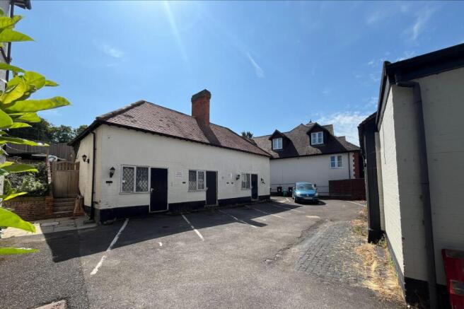 The Old Stables, and Riverside Moorings, Sonning, Berkshire RG4 6UT
