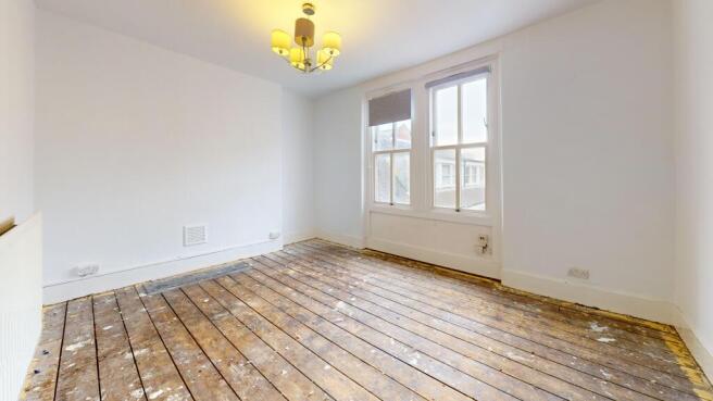 Flat 80, Kingsley Flats, Old Kent Road, Bermondsey, London, SE1 5UR