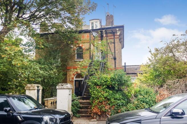 237C Burrage Road, Plumstead, London SE18 7JW