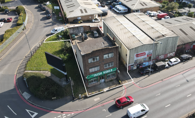 934 North Circular Road, Brent Cross, London NW2 7JR