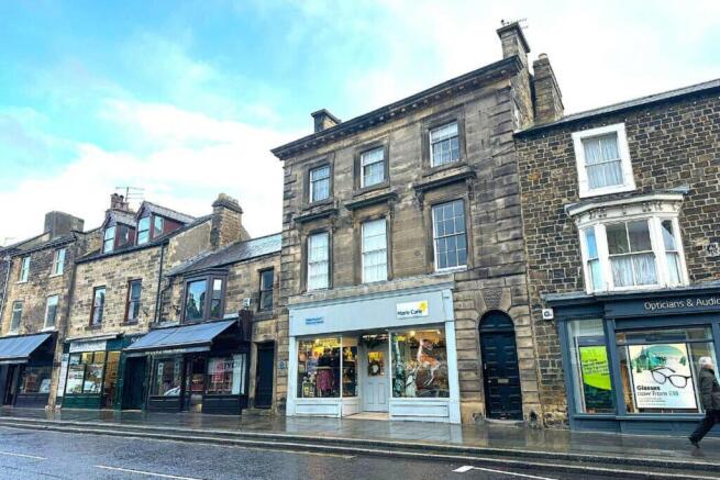 Flat B, 23 Horsemarket, Barnard Castle, County Durham DL12 8LX