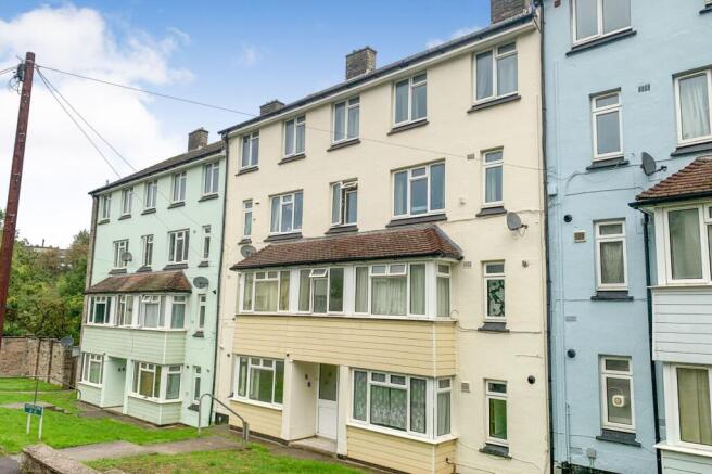 34 Austin Close, Frome, Somerset BA11 5AY