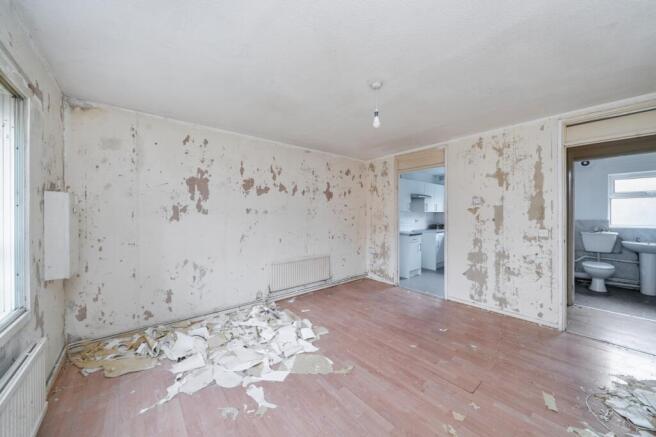 Flat 77 New Road, Datchet, Slough,SL3 9JA