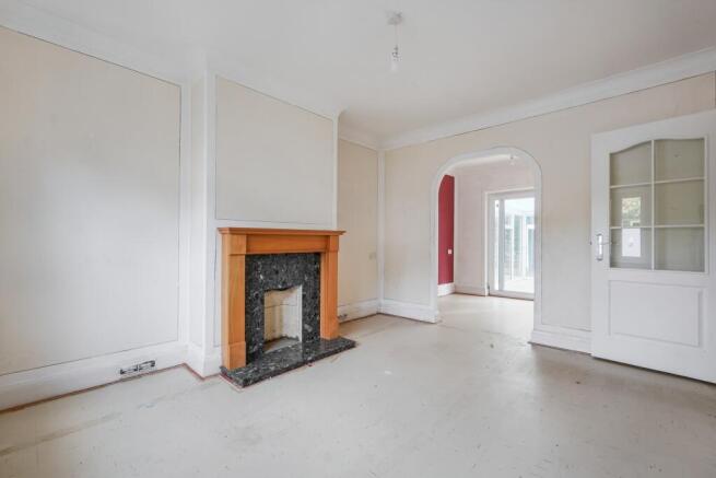 7 Greyhound Chase, Ashford, Kent, TN23 5LL