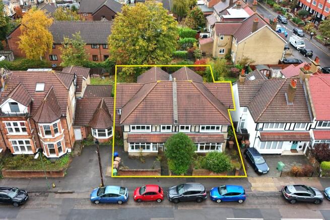 4 & 6 Rosswood Gardens, Wallington SM6 8QZ