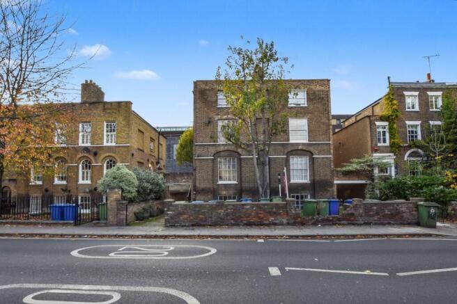 Flat A, 104 Peckham Hill Street, Peckham, London, SE15 5JT