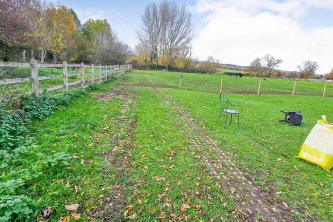 Land to the North and West of 19 Filgrave to A509, Filgrave, Milton Keynes MK16 9ET