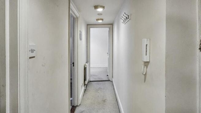 Flat 6 Edinburgh House, 56-57 Courtfield Gardens, London SW5 0NF